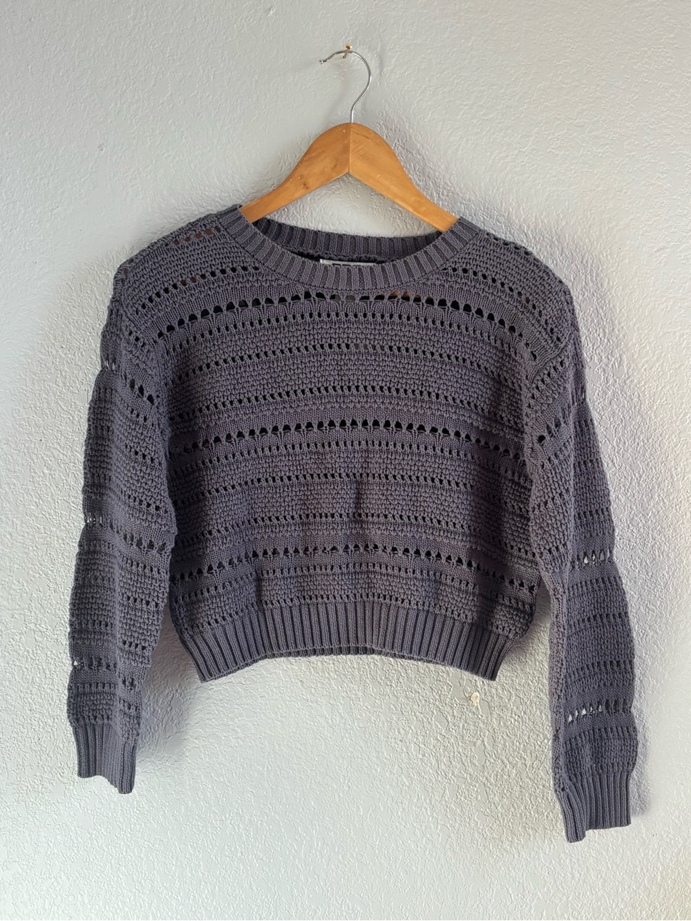 RSQ Open-Knit Cropped Crewneck Sweater - Charcoal/Blue - Size XL Juniors